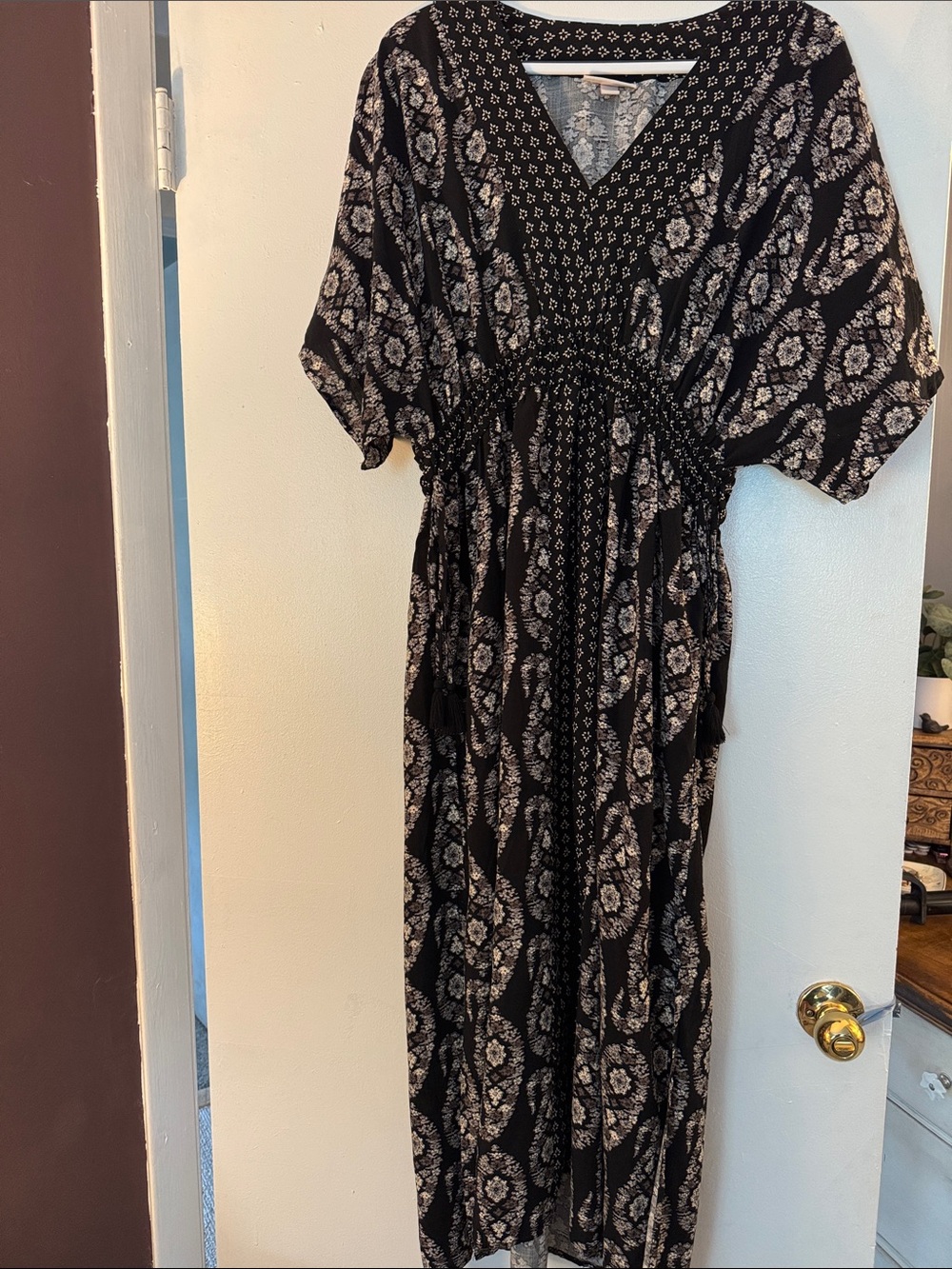 Knox Rose Black Floral-Pattern Maxi Dress